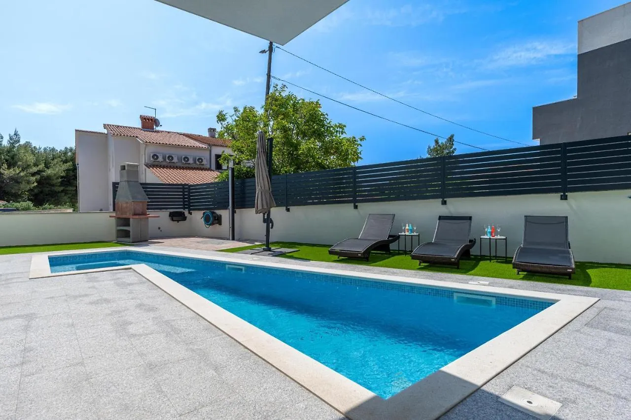 Apartment Rose Medulin Croatia